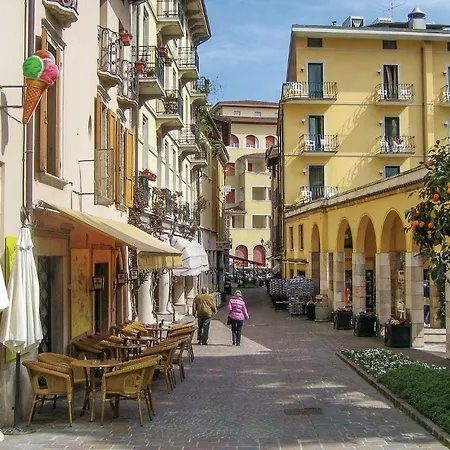 Cheri Apartment Toscolano Maderno