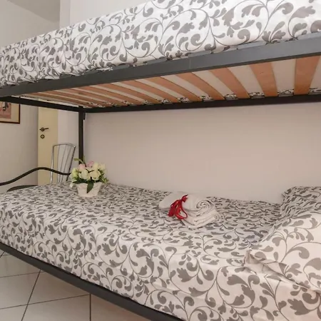 Apartment Cheri Toscolano Maderno